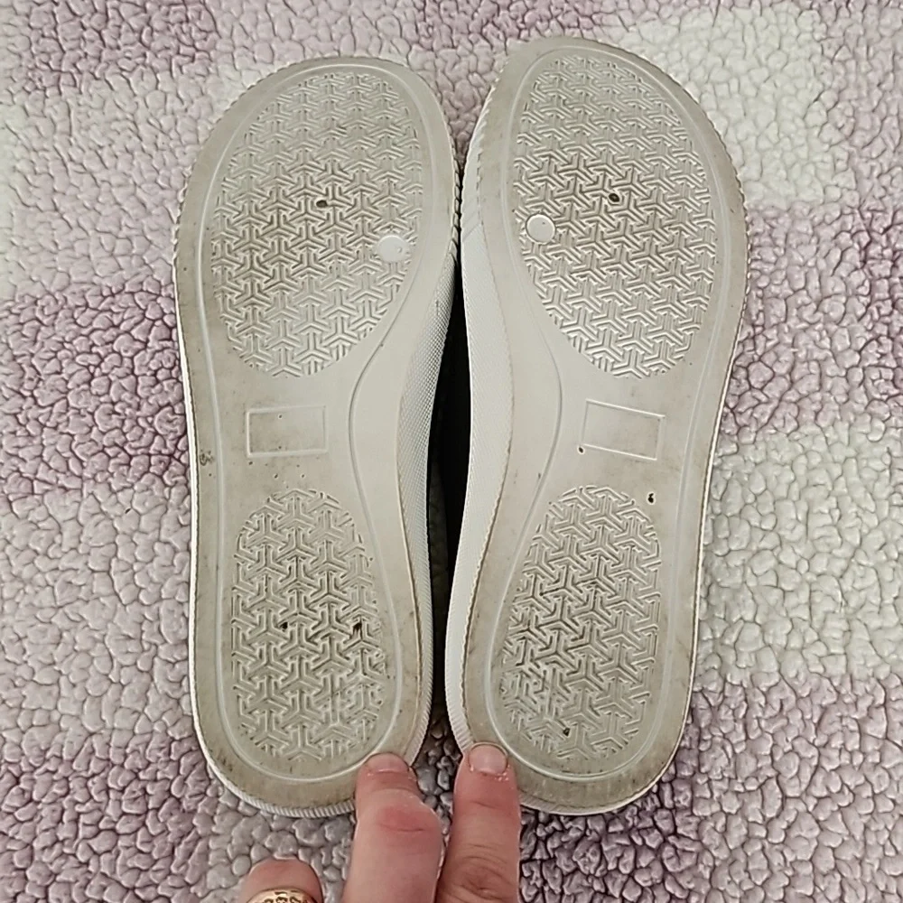 VGUC Harvest Land Slip On BLK - Picture 2 of 4